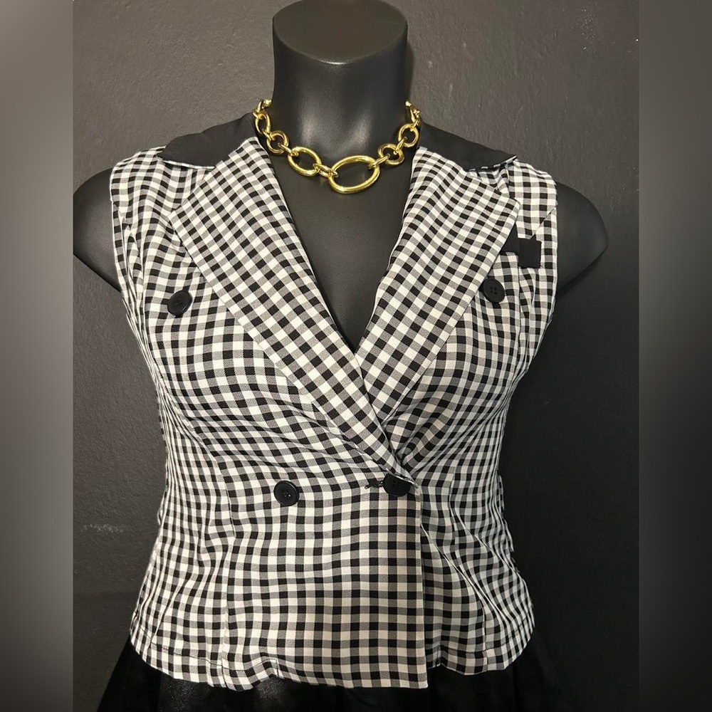 Black and White Checkered Women's Top Size 4